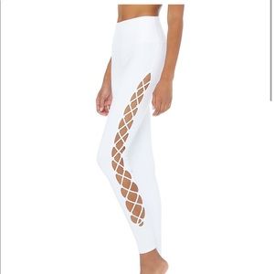 alo interlace leggings